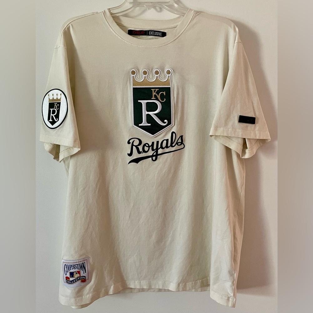 Cooperstown Collection Men’s XL KC Royals World Series 1985 Champions Jersey